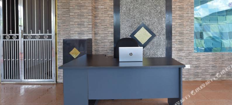 OYO 90889 纳拉辛多小屋酒店(OYO 90889 Narasindo Cottage)图片