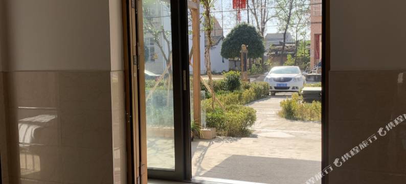 潜江度小月民宿图片