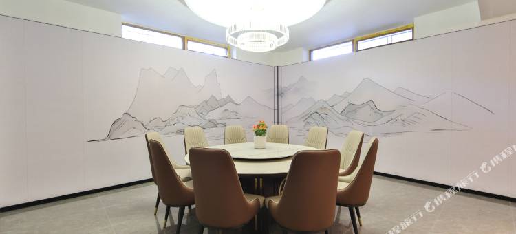 伯爵世家酒店(长白山北坡集散中心二道白河店)图片