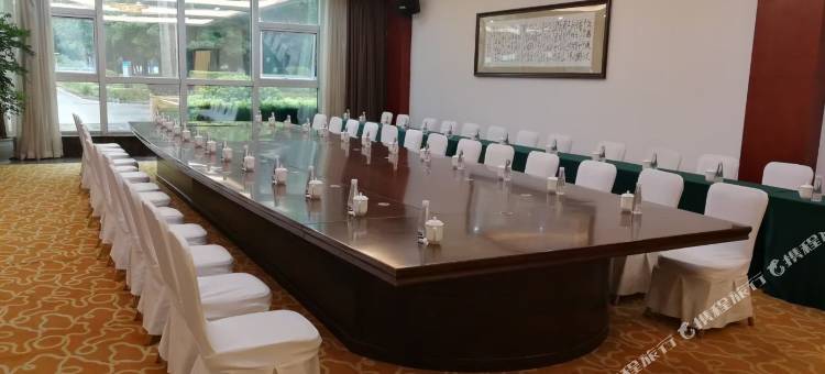 米易宁泽阳光酒店图片