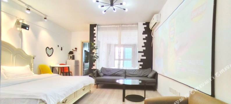 优哈时尚公寓(江汉路步行街)图片