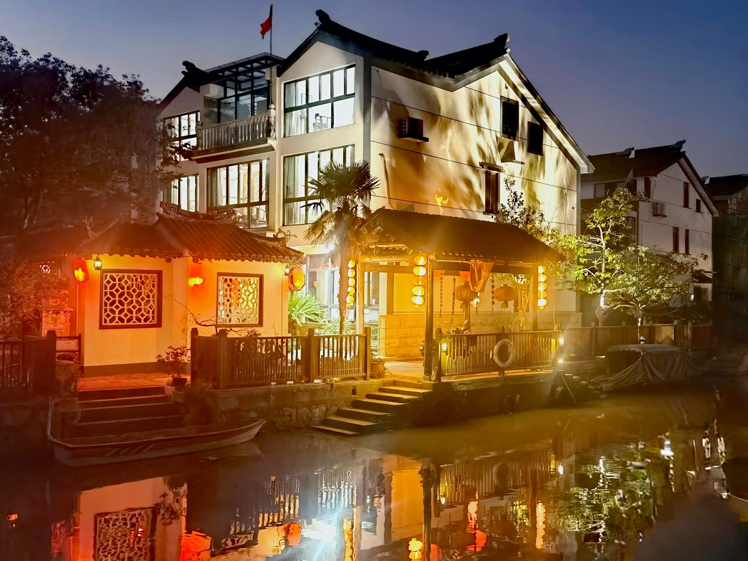 Wonderful Dream Hotel Overview