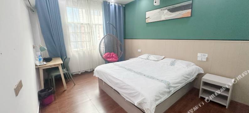 安宁罗曼客酒店图片