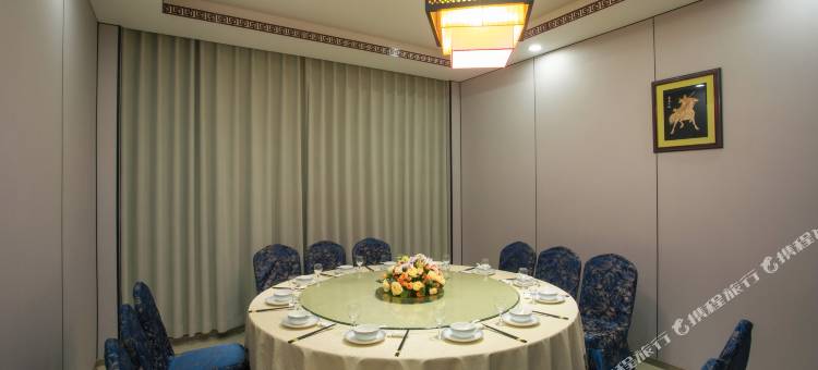 磐安金砖大酒店图片