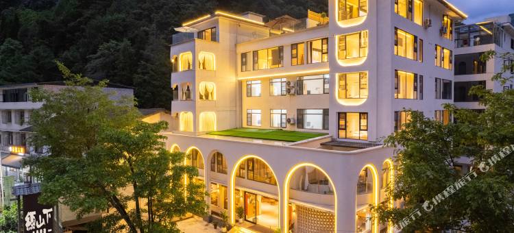 貊山下私汤民宿图片