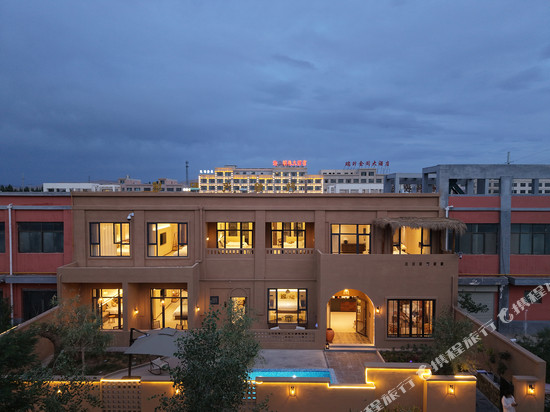 敦煌市鸣麓设计师民宿