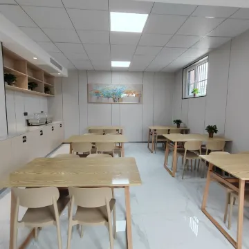 雲泮丨Hotel（阳泉市第一人民医院店）