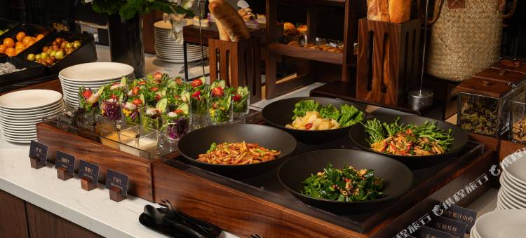 郑州经开区第二大街亚朵酒店图片