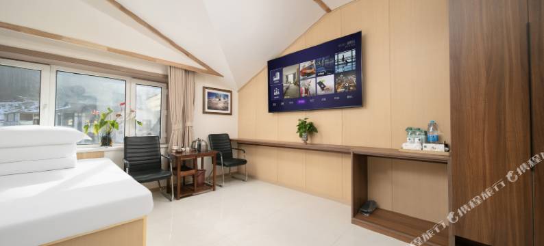 雪堡民宿(二浪河景区店)图片