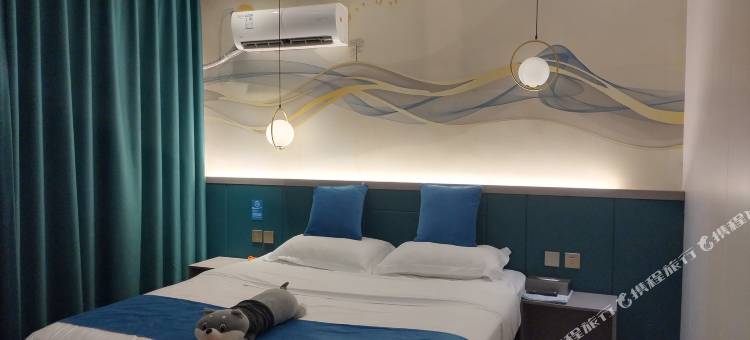 布丁酒店(成都二环路西三段蜀汉路东地铁站店)图片