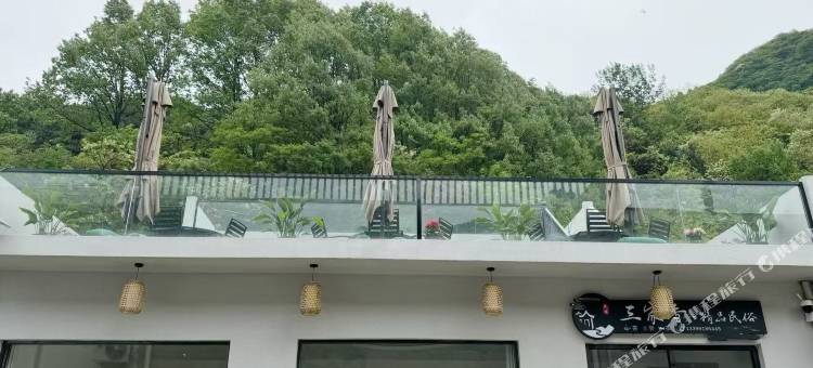 三家香精品民宿图片