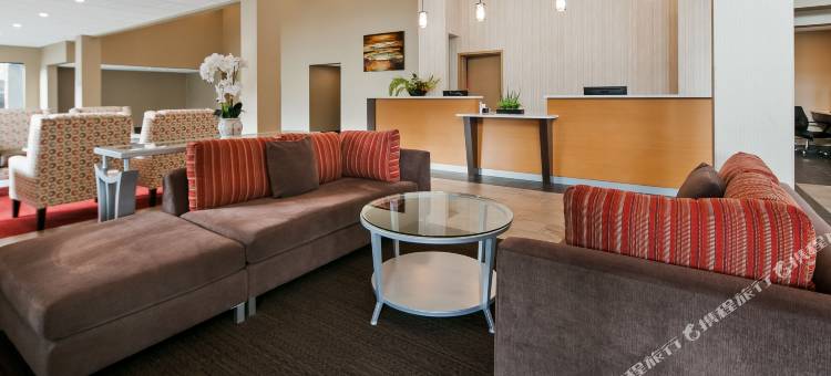 国王贝斯特韦斯特优质酒店及会议中心(Best Western Plus Burnaby Hotel)图片