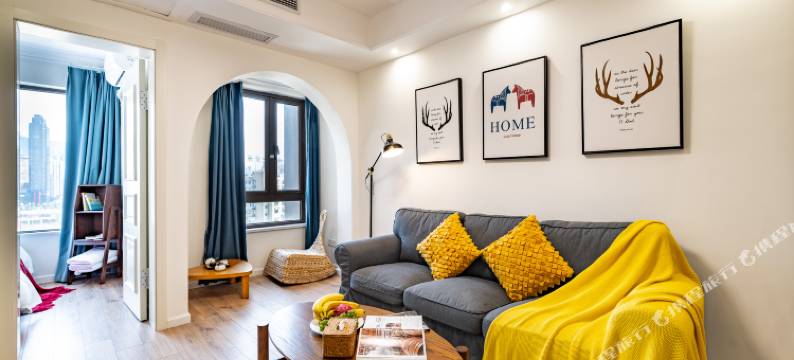 与暮·千寻江景民宿(重庆解放碑洪崖洞店)图片