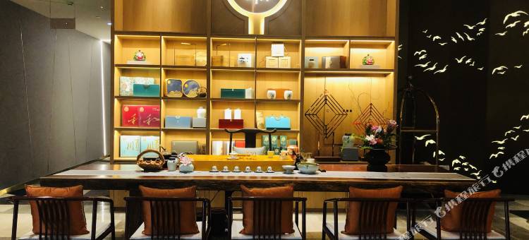 玺景曼忻酒店(昆明高新区吾悦广场店)图片