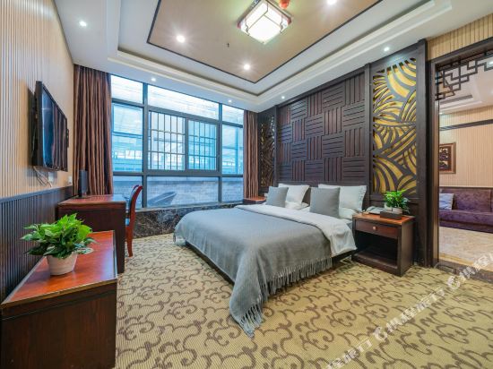 锦绣花园酒店(重庆壁山店) 4.0分(288条点评) 126起距离67米立即预订