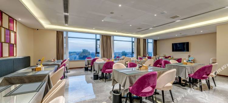 麗枫酒店(鲁山五洲国际商贸城店)图片