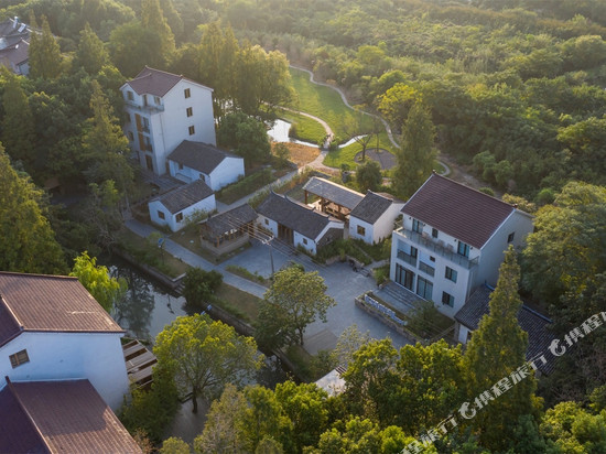 苏州白相里绿水人家酒店