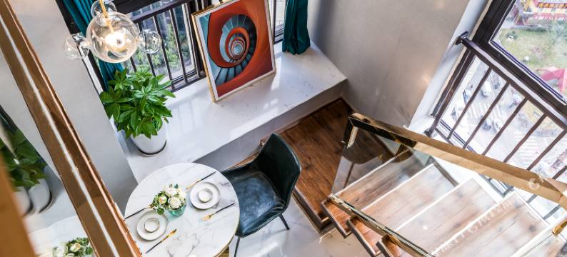 云游高端LOFT酒店公寓(九眼桥店)图片