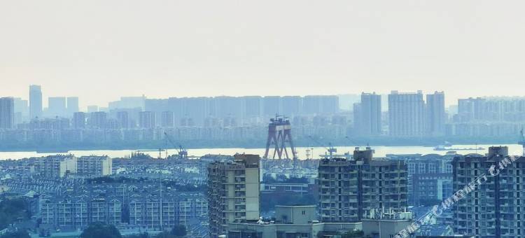 房东光光公寓(江西路店)图片