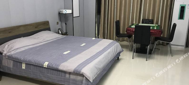 保定伴城雅居民宿(未来石万达广场店)图片