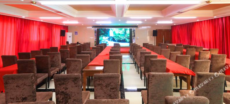 易县易湖山庄酒店图片