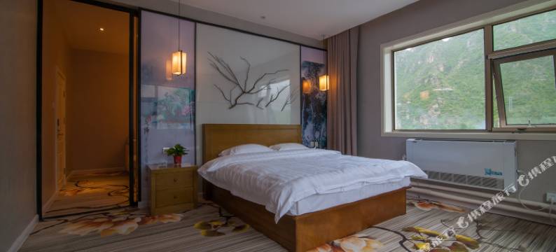 十渡龙乡假日酒店图片