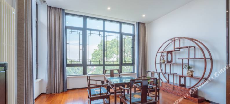 花筑·溧阳窝逸乡宿(曹山汽特莱斯店)图片