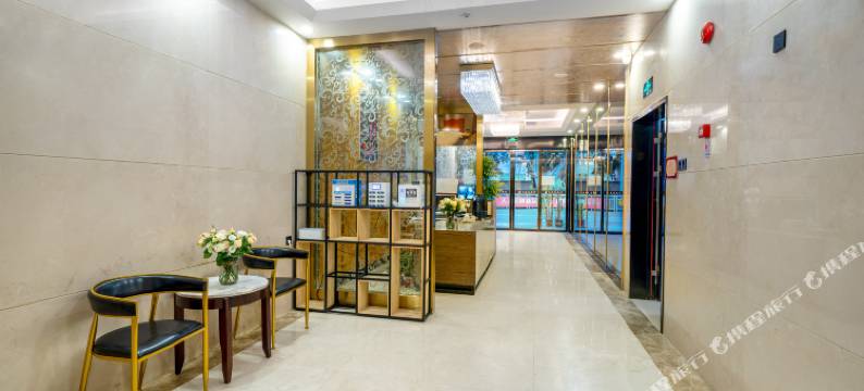 深圳华乔里酒店(龙岗福坑地铁站店)图片