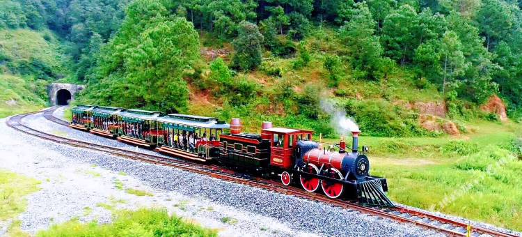 寻甸凤龙湾度假酒店图片