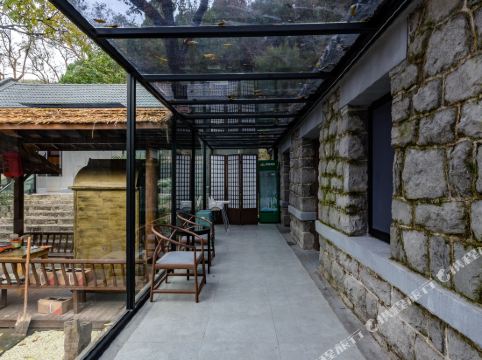 花筑奢·济南见山结庐民宿详情-pc酒店预订-中国南方航空官网