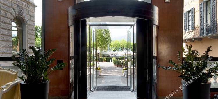 宫殿酒店及会展中心(Palace Hotel Lake Como)图片