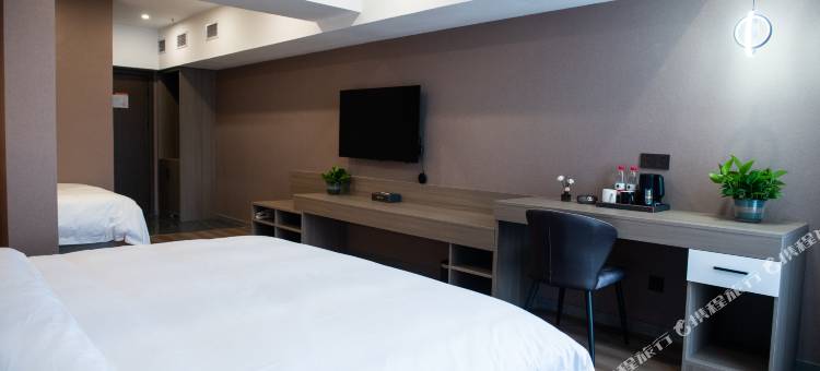 天宸酒店(阳泉东站山西工程技术学院店)图片