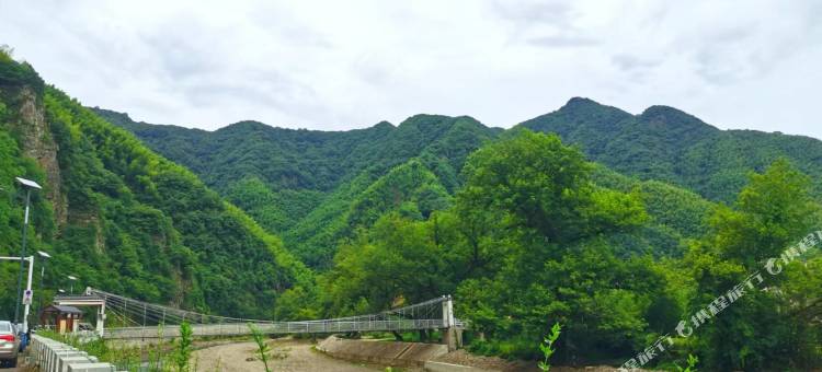 月亮湾荣传山庄(月亮湾景区店)图片