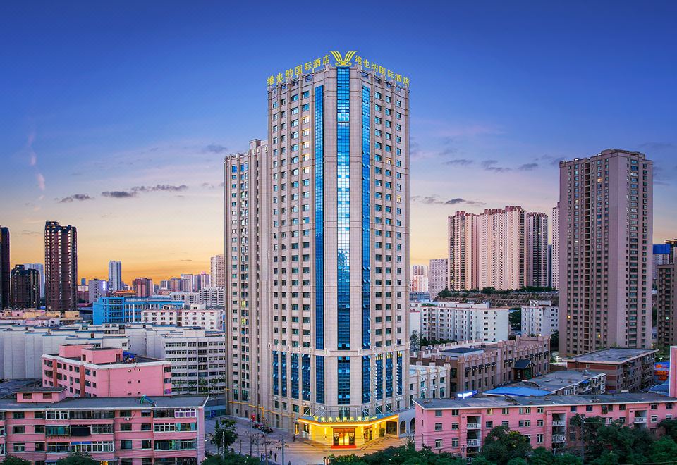 维也纳国际酒店(兰州中心高铁西客站店)外景图