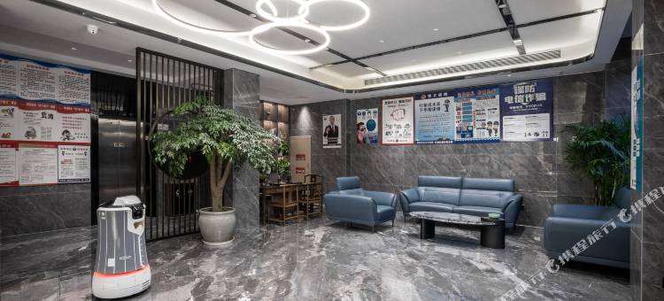 义乌悦里酒店(佛堂古镇老街宝龙广场店)图片