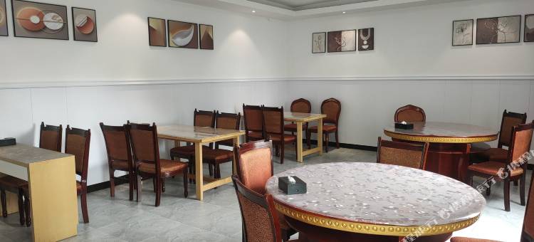 合江绿洲酒店(利城半岛店)图片