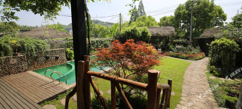 莫干山青罗小舍花园别墅图片