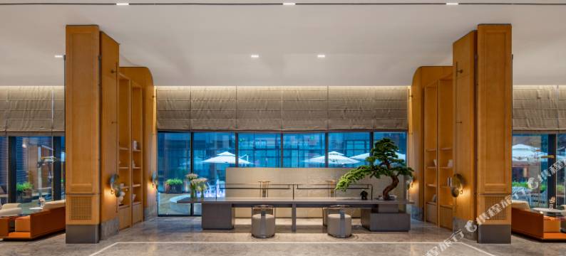 杭州临平瑞莱克斯大酒店图片