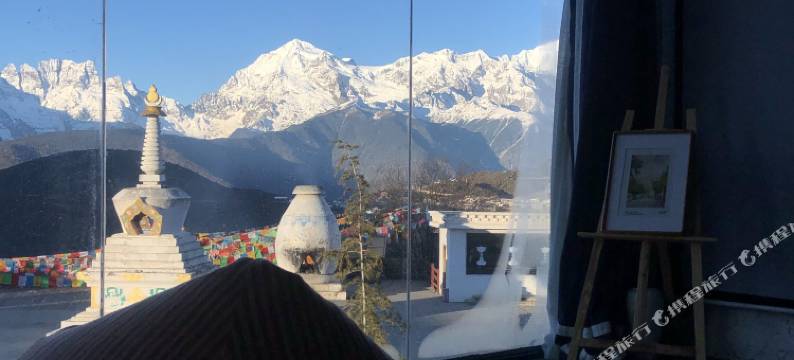 默居梅里雪山观景民宿图片