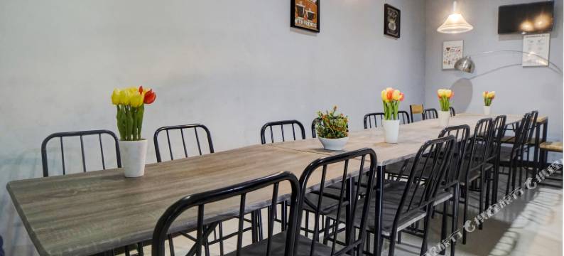 Hotel O 精致之家靠近安普拉斯巴士总站(Hotel O Finest House Near Amplas Bus Terminal)图片