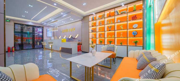 蓝枫假日酒店(普宁国际商品城电商城店)图片