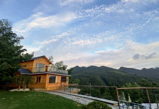 Linshang Boutique StayHotel Overview