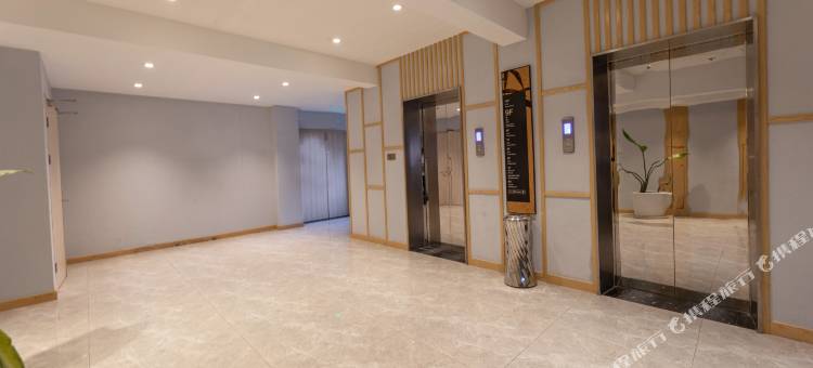 网鱼电竞酒店(无锡三阳广场地铁站店)图片