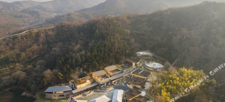 庐江南山君柠野奢温泉度假酒店图片