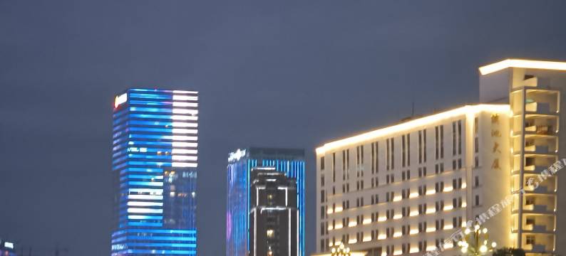 昆明怡华居酒店(中央金座店)图片