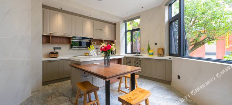 大理市蓝朵民宿(洱海生态廊道店)图片