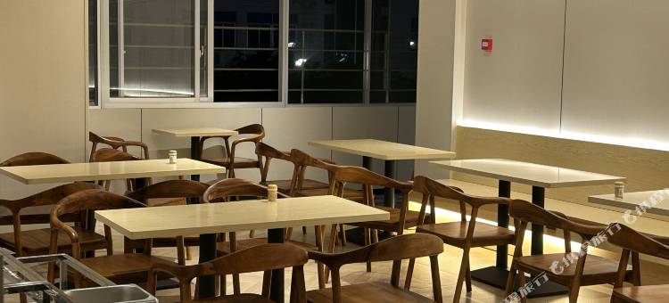 明轩商务酒店(漳州古城大润发店)图片