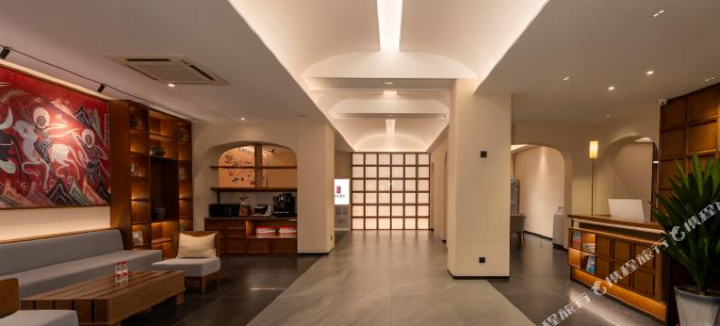 敦煌柚见酒店(沙洲夜市店)图片