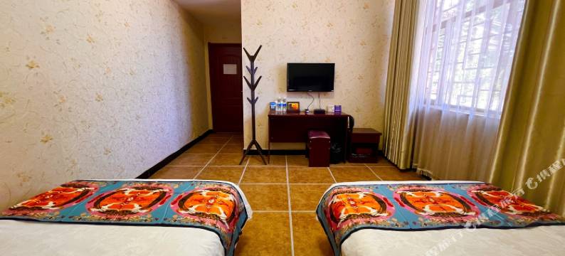 敦煌镜泉庭院客栈(鸣沙山月牙泉景区店)图片