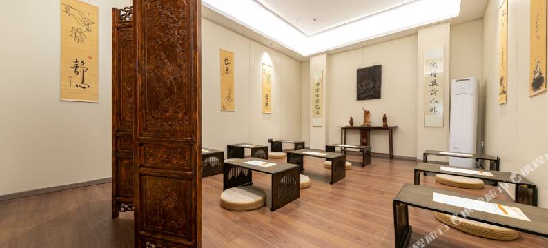 舟山熹栎禅意酒店(沈家门半升洞码头店)图片